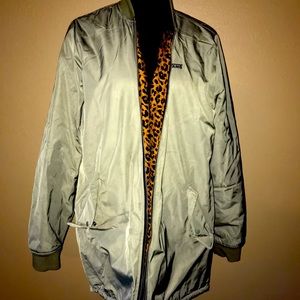 basically like new reversible vans coat size large